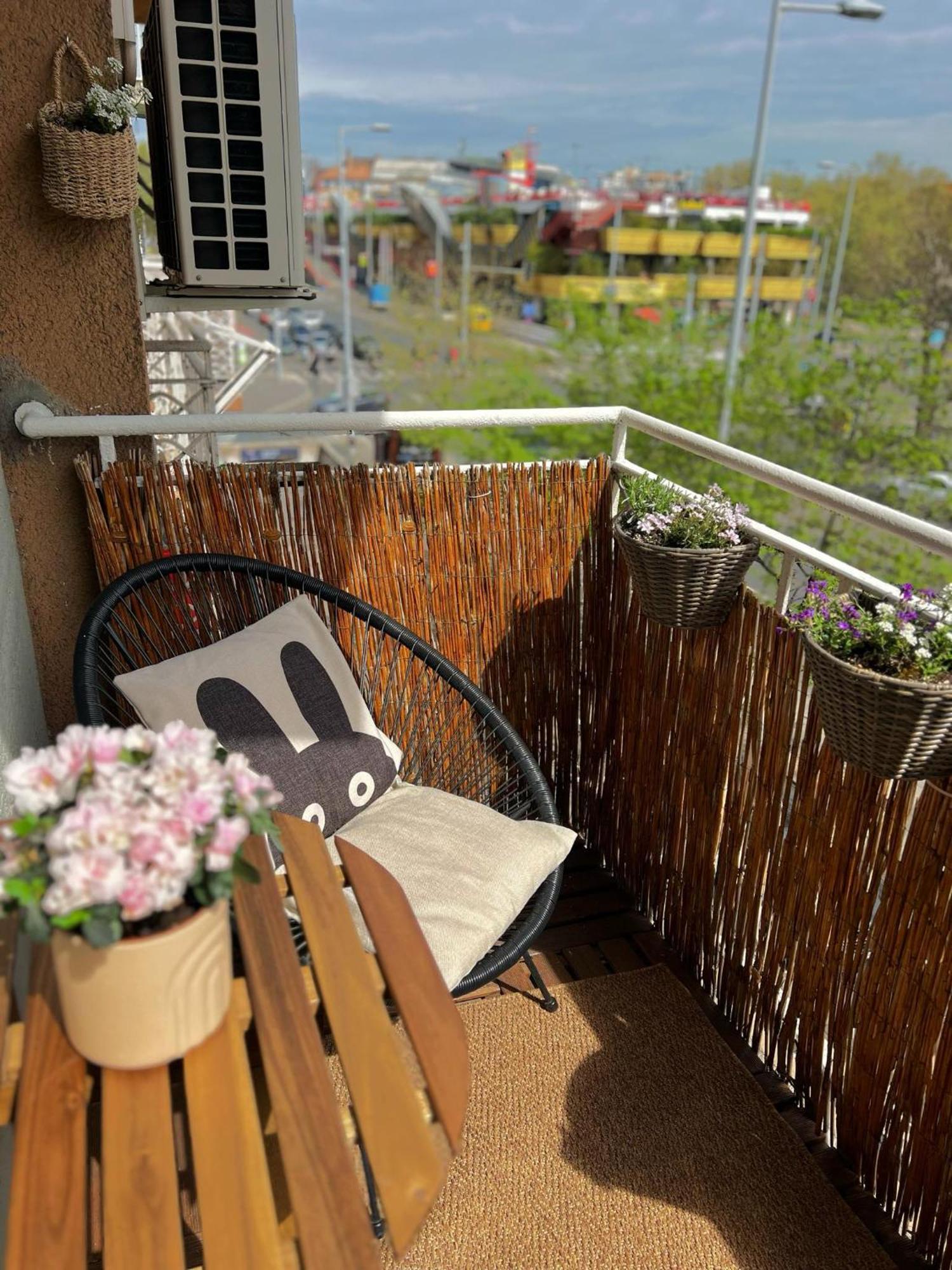 West Budapest Apartman エクステリア 写真