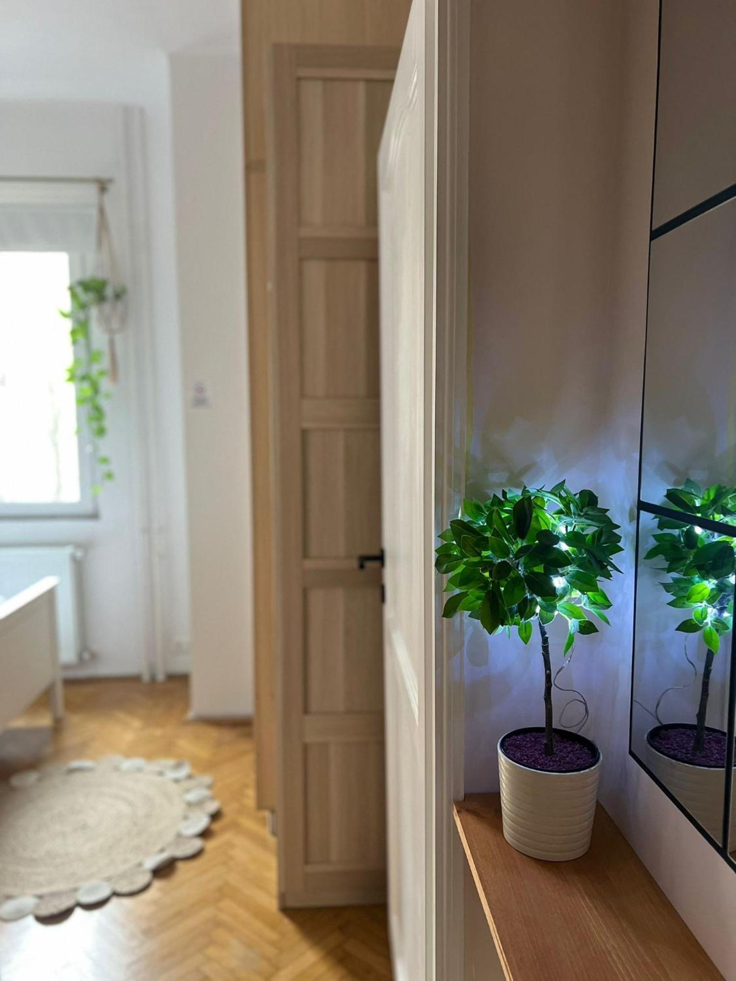 West Budapest Apartman エクステリア 写真